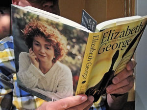 Reading Write Away
@ Starbucks Tatum & Shea
