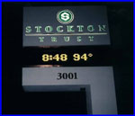 Time/Temp Sign Farenhiet