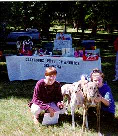 picnic.jpg (15073 bytes)