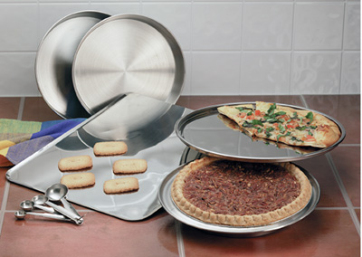 Stainless steel bakeware constructed of 304 surgical stainless steel