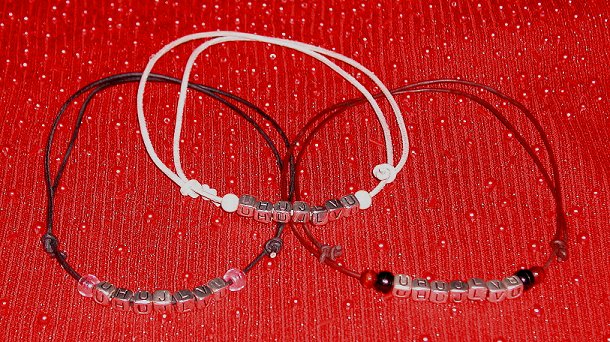 sampleneck4.JPG (100700 bytes)