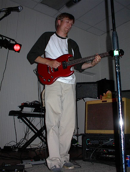 000401-132.jpg (57507 bytes)