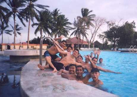 cove05.jpg (21097 bytes)