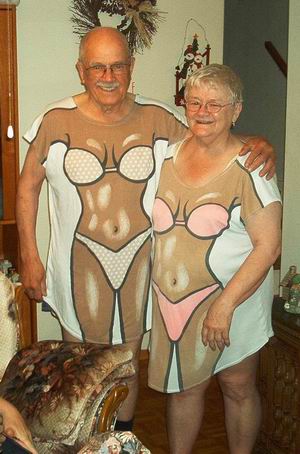 Click to see a larger photo of Gord and Tiny June 30, 2004.