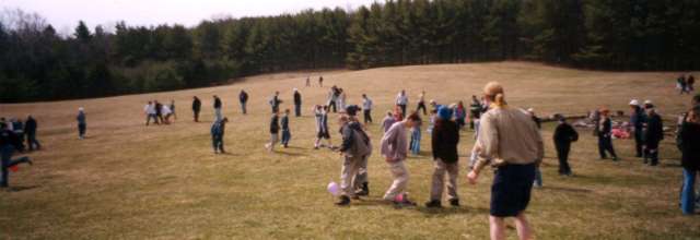 Get that balloon, you must get the balloon!!