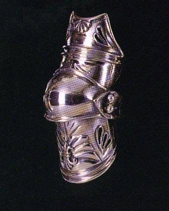 Renaissance Armor Ring, code MNR-ARO