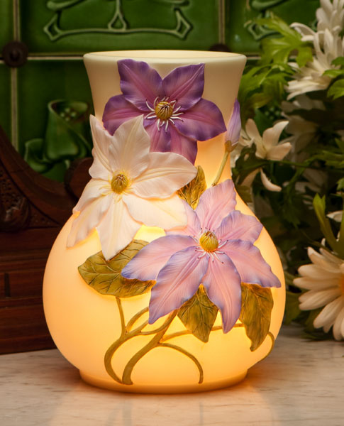 Clematis Accent Lamp