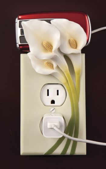 Calla Lily Outlet Cover and Cell Phone Holder