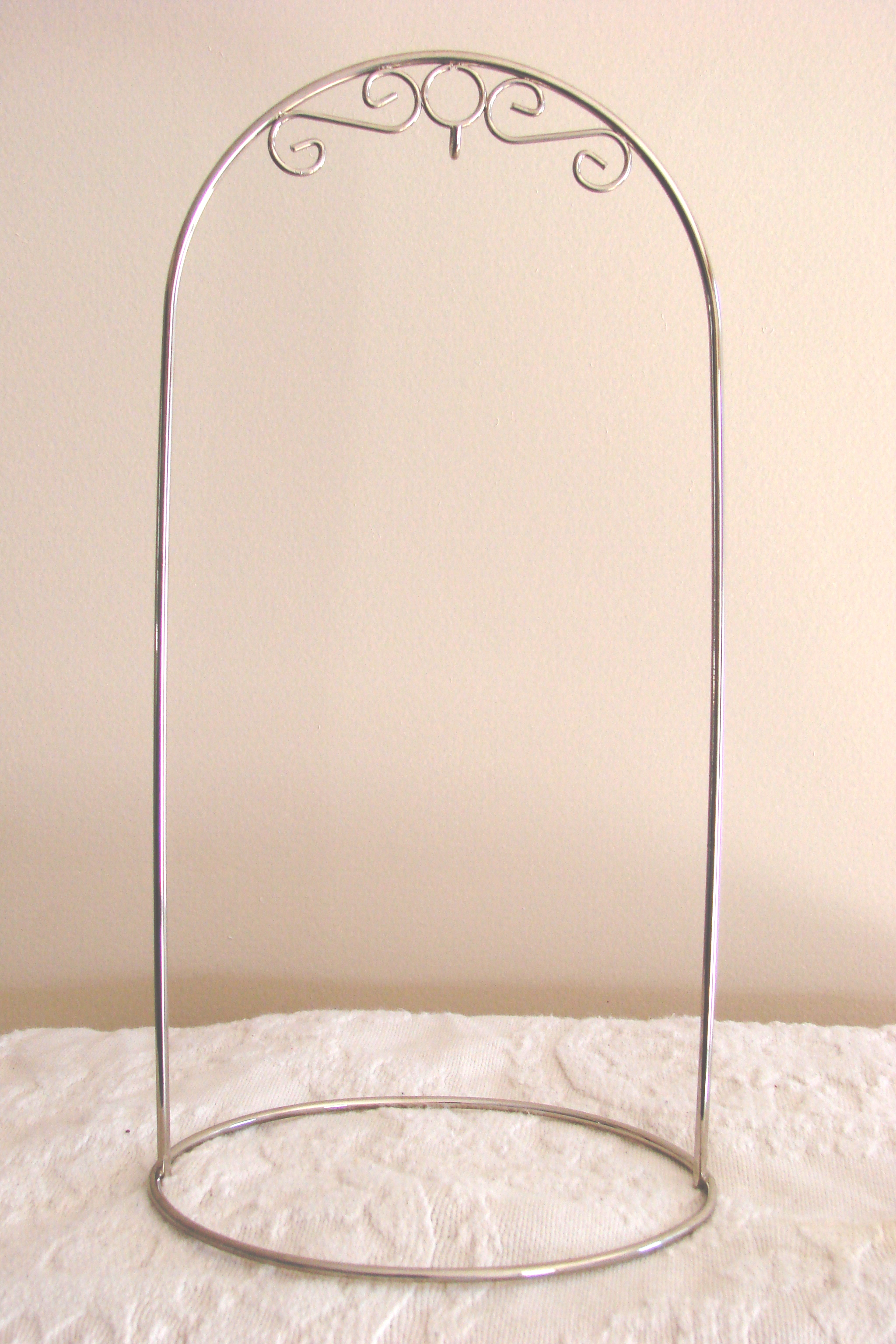 12 inch Arched Ornament Stand