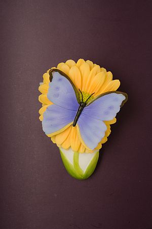Blue Butterfly on Gerbera Daisy Bud Vase Magnet