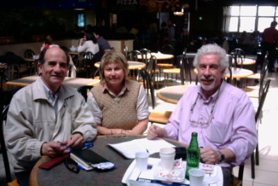 Reunión en Tres Cruces