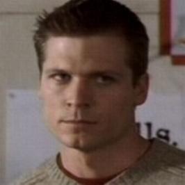 Graham Miller (Bailey Chase)