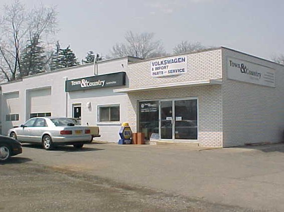 Town & Country Automotive