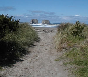 View of beach access looking at Twin Rocks - Click here to go to Rockaway Beach Chamber of Commerce