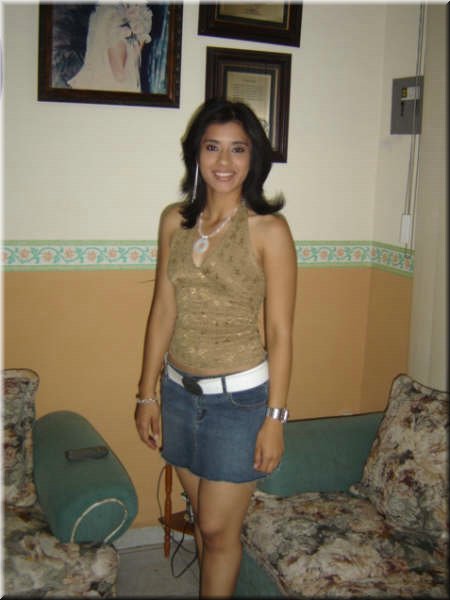 cinthia en su cumple 2005.jpg