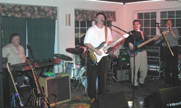 Nightclub pics at Winstons night club in Fairmont WV