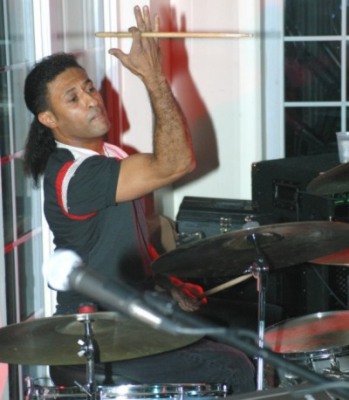 Nightclub pictures of Linny at Winstons night club in Fairmont WV