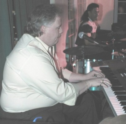 Nightclub pictures of Randy at Winstons night club in Fairmont WV