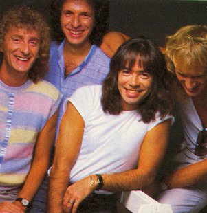 Breaking Hearts band