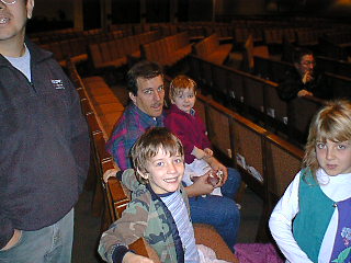 dsc00006.jpg (28447 bytes)