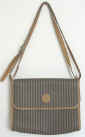 fendipurse.jpg (21996 bytes)