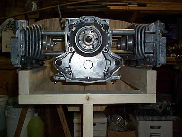 FRONTON.JPG (60028 bytes)