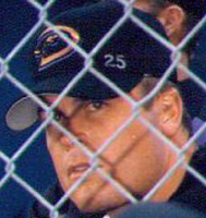 la9909.jpg (28451 bytes)