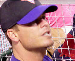 st0215.jpg (8450 bytes)