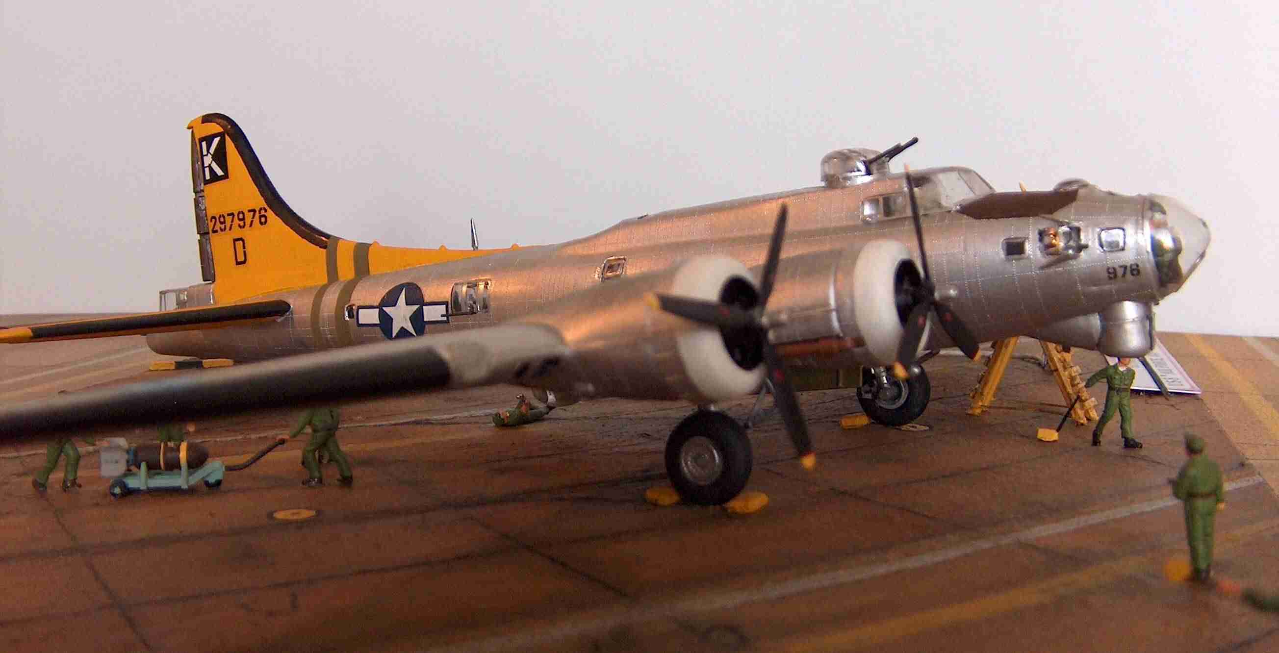 B 17G ( 70,838 bytes )