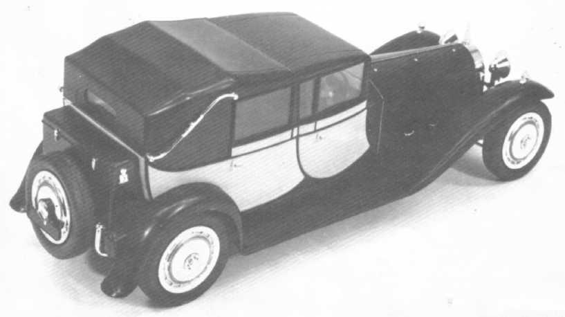 BUGATTI 41 LA ROYALE ITALERI KIT (21.4 kb)