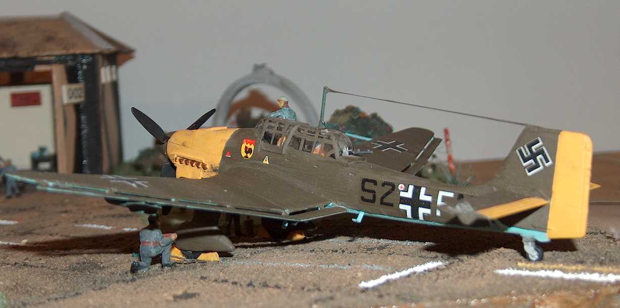 Ju 87 Stuka ( 56,462 bytes )