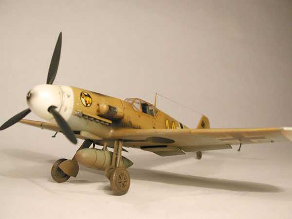 Messerschmitt Bf-109 F4 (13,897 bytes)