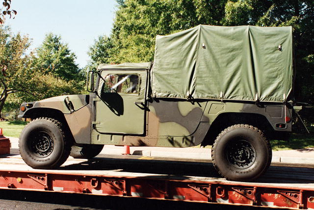 HMMWV M1038A1 Cargo Troop Carrier (T J Gander). (79,518 bytes)