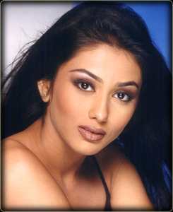 Namita-Finalist at Miss India Contest. Did u really think this was me? Hey, if u want a
photo of me that badly then e-mail me and i'll send u one.