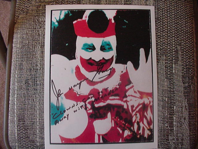 gacyautograph.jpg (68232 bytes)