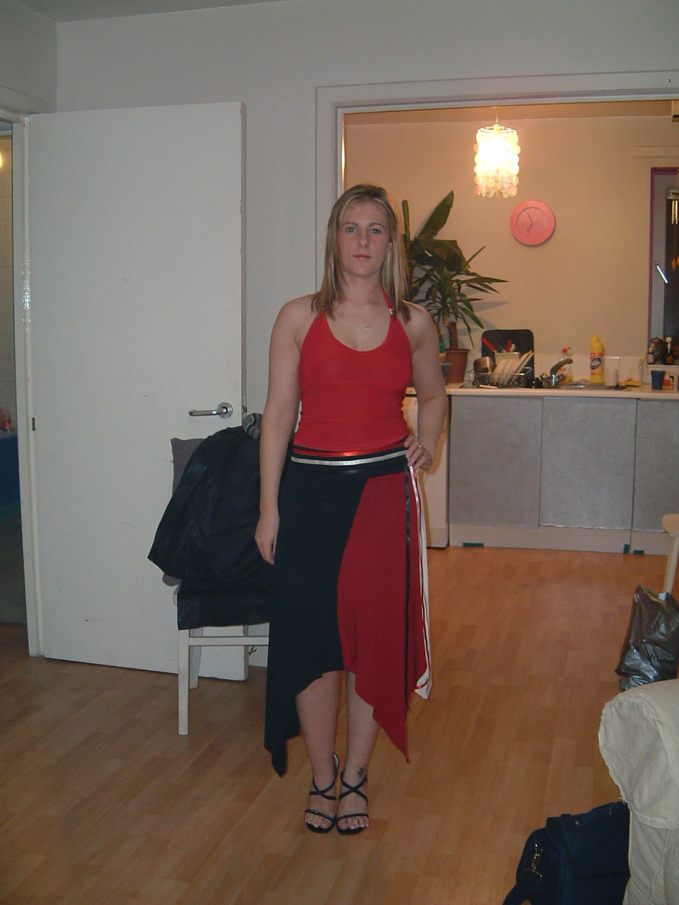 HELLO THERE I'M AMANDA