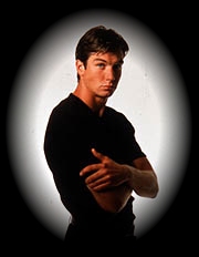 Jerry O'Connell as Derek