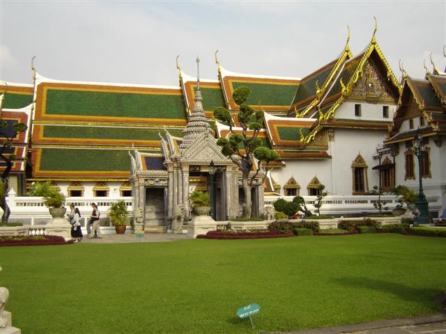  Grand Palace 