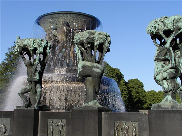  Frogner Park 