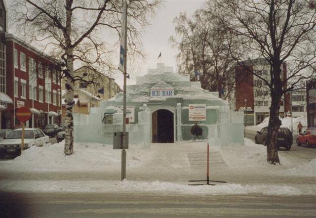  Ice Bar 