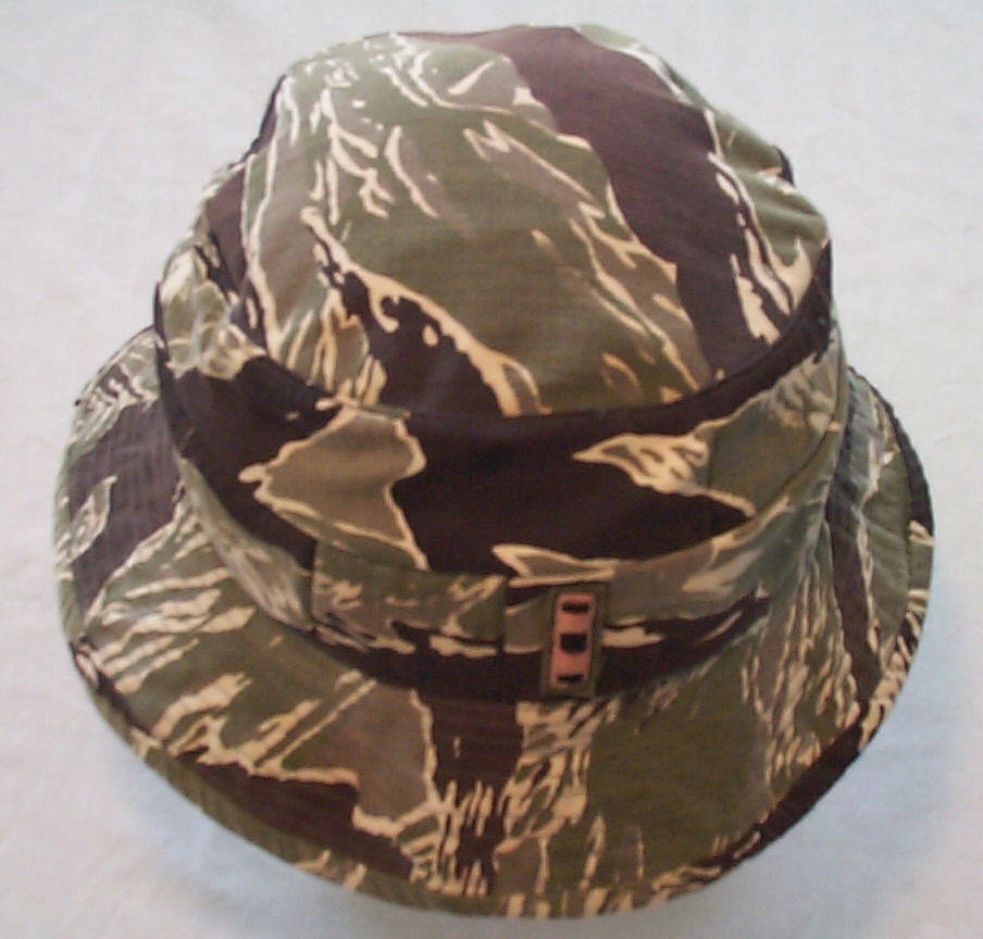 DCP02211b.jpg (116802 bytes)