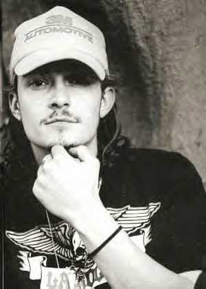 Orlando looking very hot