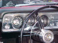 cruz-dash1.JPG (70348 bytes)