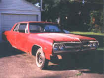 1stpicfront.JPG (46631 bytes)