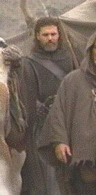 Edgtho leaves encampment.