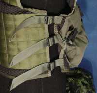vest04.jpg