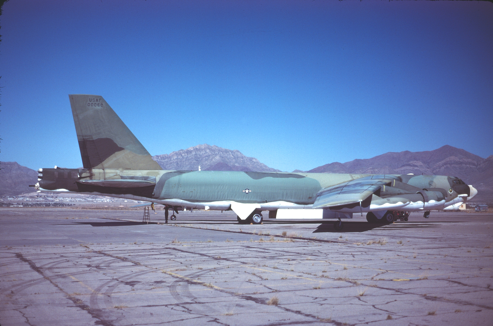 B-52H 60-0060 5th Bombardment Wing Biggs
                      1982
