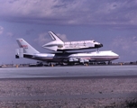 B747 with Shuttle Enterprise