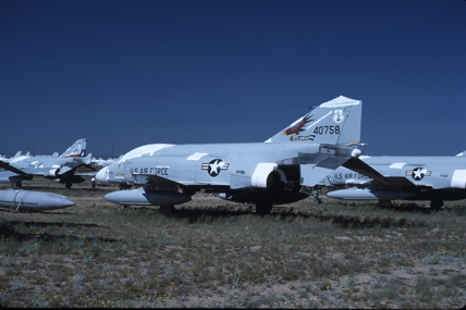 https://www.angelfire.com/dc/jinxx1/Phantoms/F-4C_64-0758__123rd_FIS___AMARC__Apr_87__1a.jpg