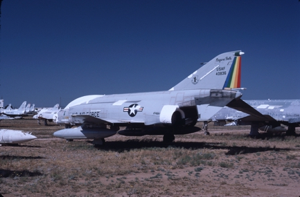 https://www.angelfire.com/dc/jinxx1/Phantoms/F-4C_64-0836__136th_FIS___AMARC__Apr_87__1a.jpg